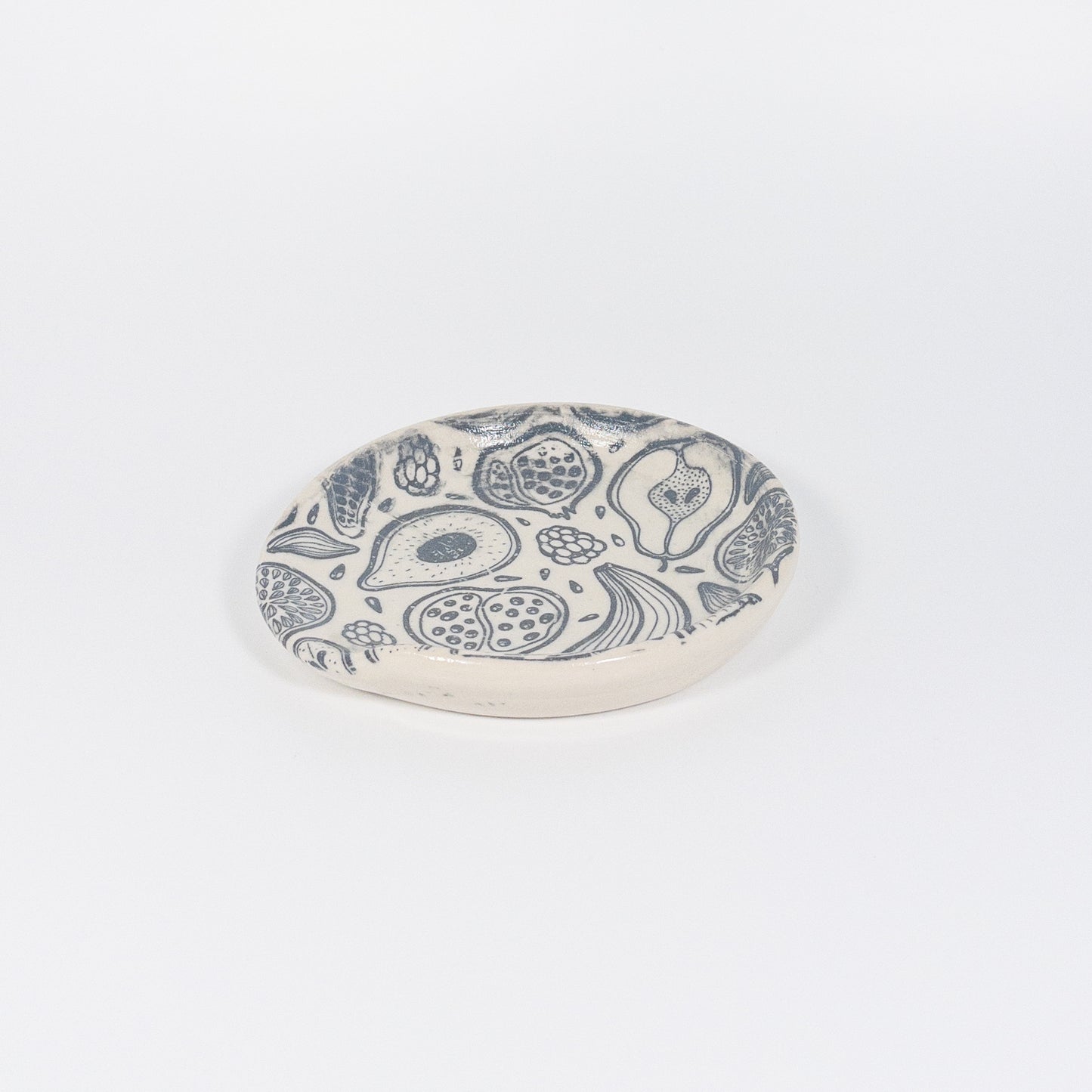 Black and White Fruit Pattern Spoon Rest
